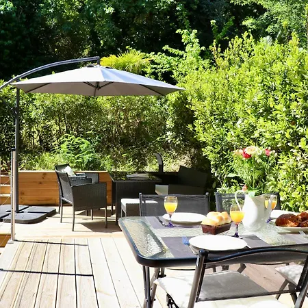 Sur 2 Niveaux Avec Terrasse A Apartamento Saint-Tropez